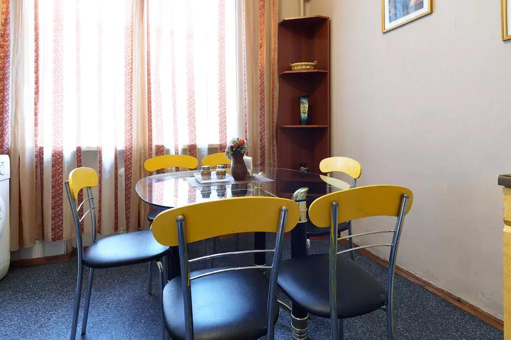 קייב Home Hotel Apartments On Lva Tolstogo מראה חיצוני תמונה