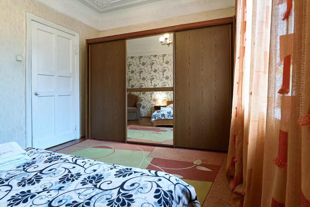 קייב Home Hotel Apartments On Lva Tolstogo מראה חיצוני תמונה