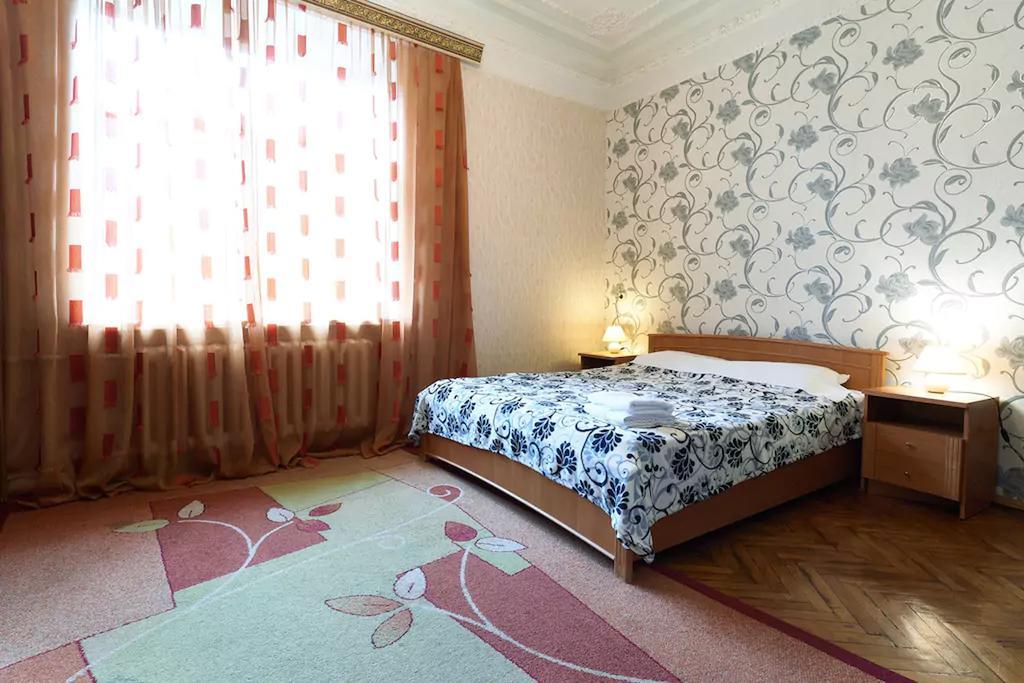 קייב Home Hotel Apartments On Lva Tolstogo מראה חיצוני תמונה